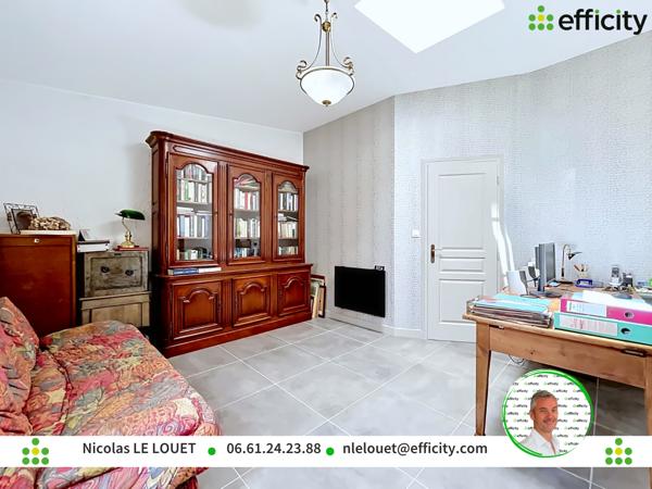 Maison
         7 pièces
        - 260 m² 395 000 € *
