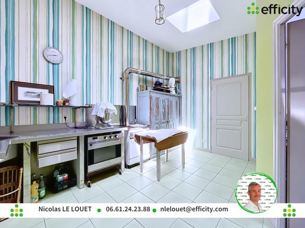 Maison
         7 pièces
        - 260 m² 395 000 € *