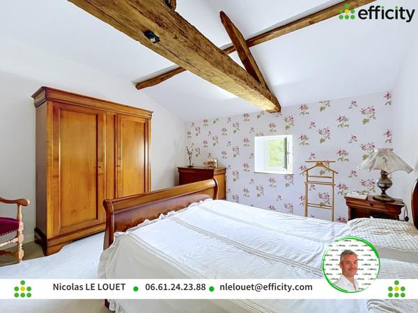 Maison
         7 pièces
        - 260 m² 395 000 € *