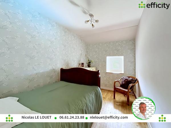 Maison
         7 pièces
        - 260 m² 395 000 € *