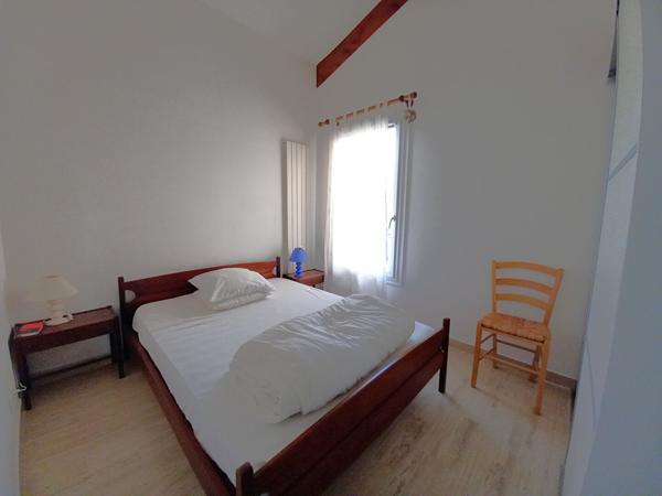 APPARTEMENT DE TYPE 4 PIECES A PLASCASSIER