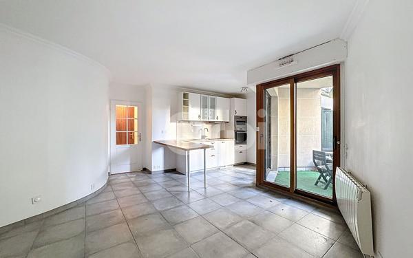 Appartement à vendre    1 pièce • 26,62 m2 Le Perreux-sur-Marne