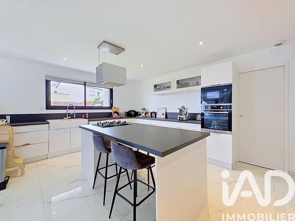 Maison à vendre 7 pièces 187 m² Bourgbarré