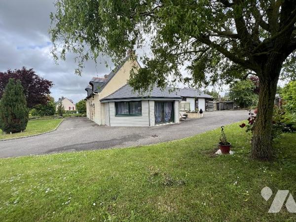 MAISON INDIVIDUELLE A VENDRE AVEC HANGAR