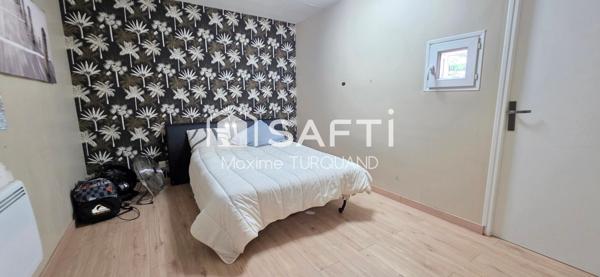 Pavillon sur sous-sol 187m², 5 chambres, 2500m² de terrain.