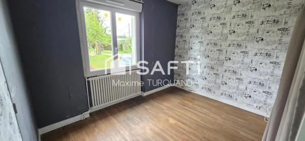 Pavillon sur sous-sol 187m², 5 chambres, 2500m² de terrain.