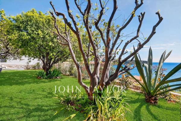 ROQUEBRUNE CAP MARTIN GOLF BLEU - 3 PIECES - VUE MER PANORAMIQUE - GARAGE - Piscine