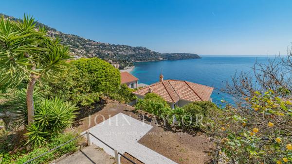ROQUEBRUNE CAP MARTIN GOLF BLEU - 3 PIECES - VUE MER PANORAMIQUE - GARAGE - Piscine