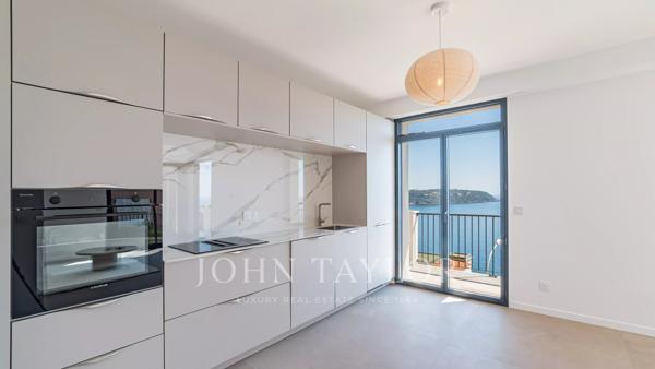 ROQUEBRUNE CAP MARTIN GOLF BLEU - 3 PIECES - VUE MER PANORAMIQUE - GARAGE - Piscine