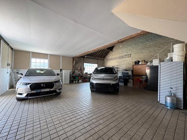 Maison de village avec piscine - Proche DOURDAN (91410) - 10 pièce(s) 240 m2