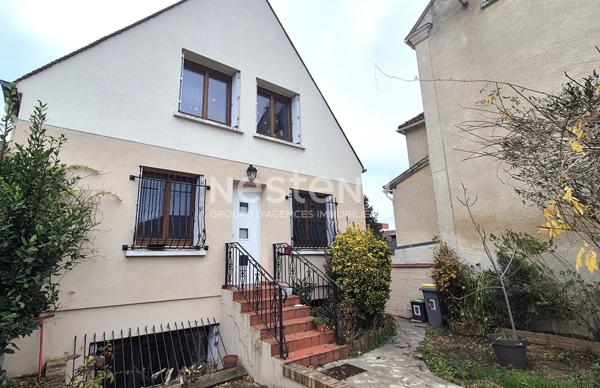 Maison 4 pièces de 82 m2 centre ville de Houilles