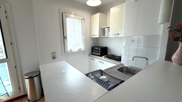 Appartement Le Kremlin Bicêtre 1 pièce(s) 30 m2