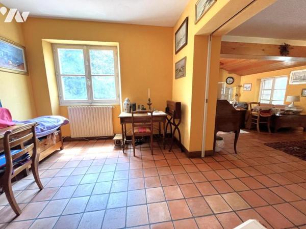 Vertou Le Planty, propriété de 1977 sur parcelle de 6500m², 5 chambres, parc, piscine