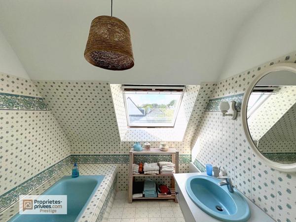 Sainte-Marine, Maison d'architecte 162 m², Terrain de 1 019 m² , Plage à pied