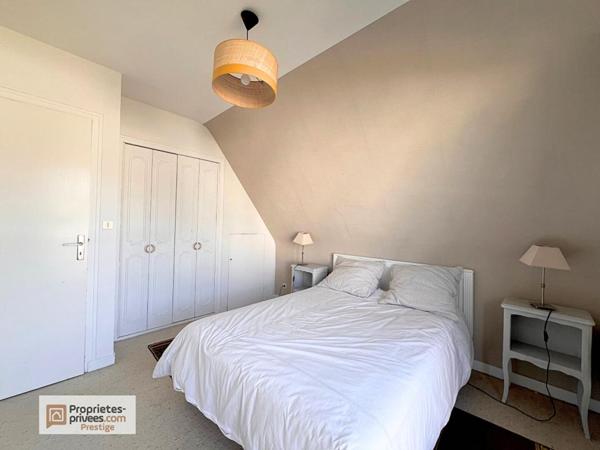 Sainte-Marine, Maison d'architecte 162 m², Terrain de 1 019 m² , Plage à pied