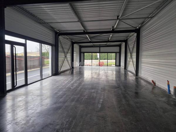 Local commercial neuf de 272m²