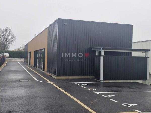 Local commercial neuf de 272m²