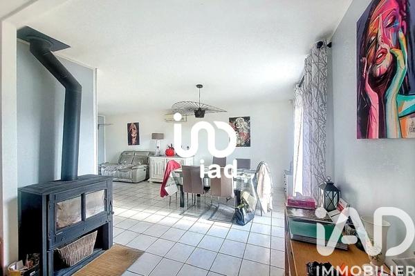 Maison à vendre 9 pièces 171 m² Saint-Michel-de-Volangis