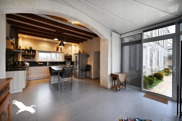 Maison à vendre |  Rouillac |  11 pièces | 315 m²