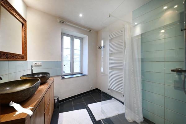 Maison à vendre |  Rouillac |  11 pièces | 315 m²