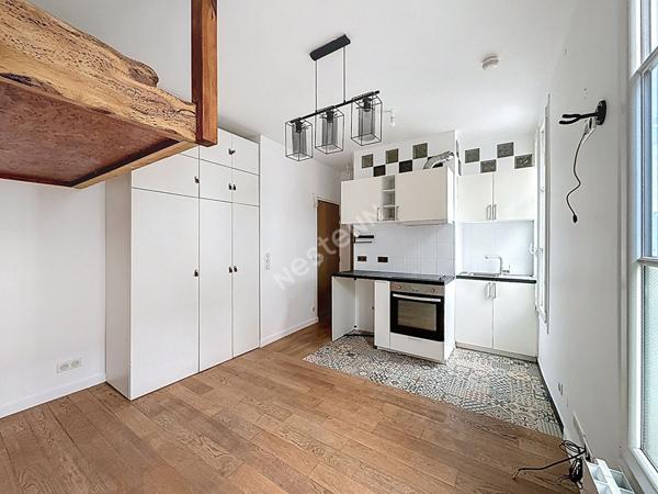 MONTREUIL LIMITE VINCENNES, 600 METRES DU METRO BERAULT ET DU RER A, BEAU STUDIO DANS UNE PETITE RESIDENCE ANNEES 30