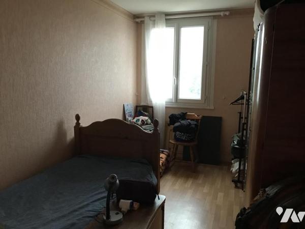 Appartement T5 - 6ème étage avec ascenseur - Balcon - Cave - Garage . 96,5 m².