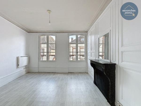 Maison de bourg à vendre à Brezolles (28270) – Charme, potentiel et emplacement privilégié