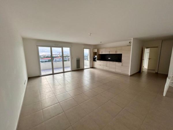 Appartement à SAINT-RAPHAEL, 83700 - 3 pièces 74m²