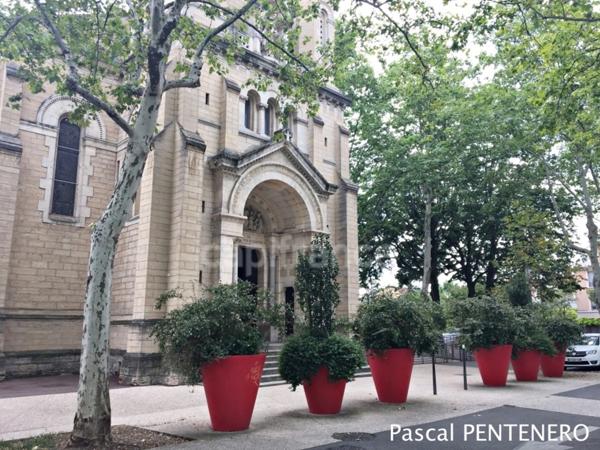 Villeurbanne limite Lyon 3 - T4 familial 3 CH – Rénové 2021 – Garage – Tram 5 min