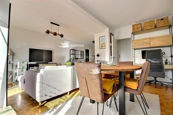 Location                                                      Appartement
                        
                     4 pièces                      81 m2                     à Asnières-sur-Seine