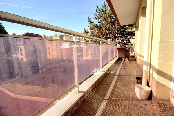 Location                                                      Appartement
                        
                     4 pièces                      81 m2                     à Asnières-sur-Seine