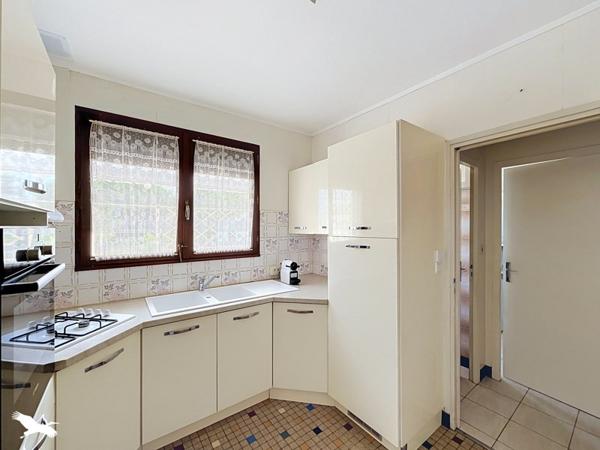 Maison 275 058 € Blanquefort 4 p 75 m² DPE D