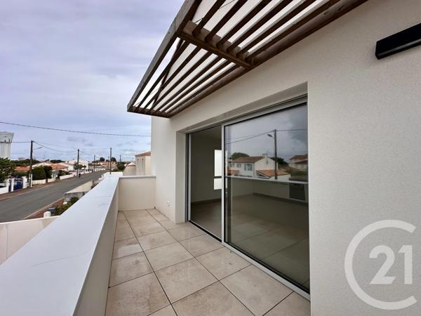 Appartement F3 Bis à vendre  3 pièces - 71,10 m 2   ST GILLES CROIX DE VIE  - 85