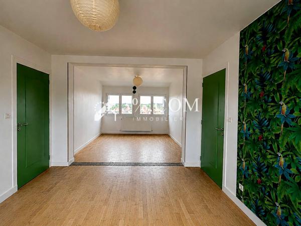 Appartement
                                                                                                                                                                                                                                                                                                                        5 pièce(s)                                                                                                                                                                                                          3 chambre(s)                                                                                                                                                                                                          78.32  m²