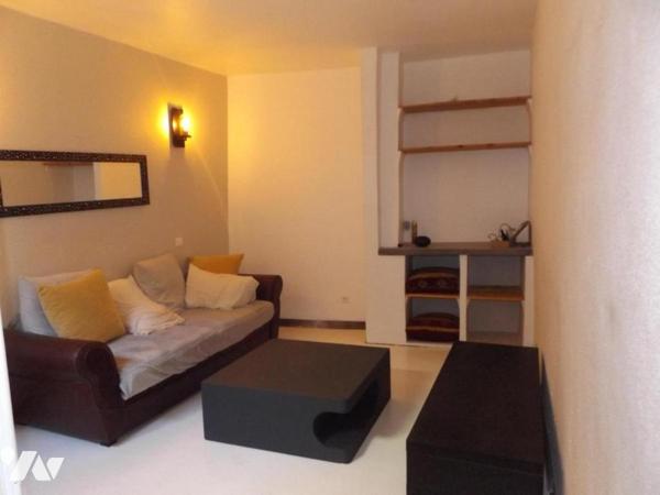 Maison de ville lumineuse 3 pièces BAGNOLS SUR CEZE