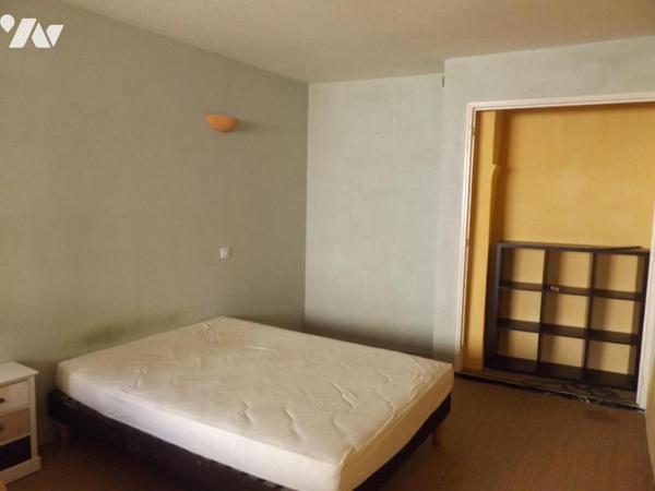 Maison de ville lumineuse 3 pièces BAGNOLS SUR CEZE