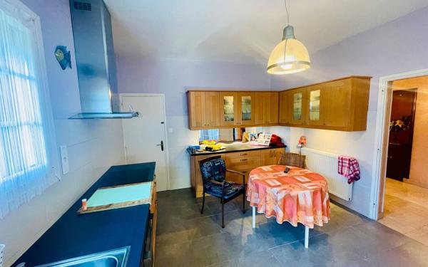 Maison à vendre    5 pièces •  Castelginest