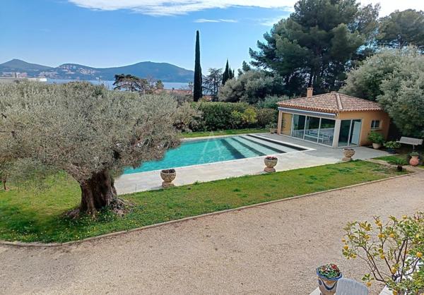Villa d'exception en bord de mer