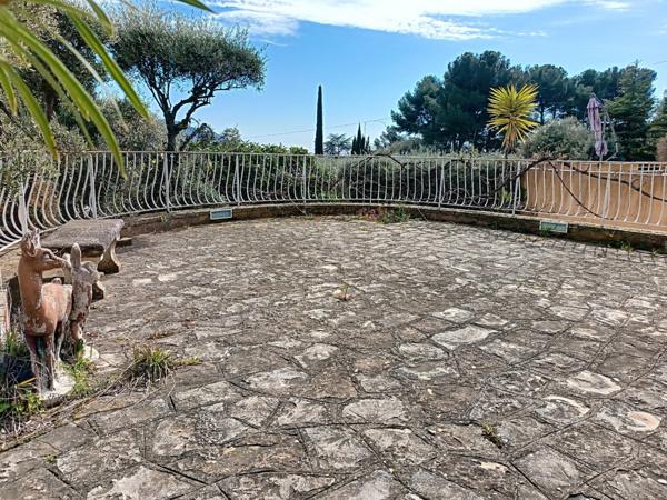 Villa d'exception en bord de mer