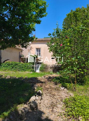 Maison de Maître avec appartement indépendant loué et garage