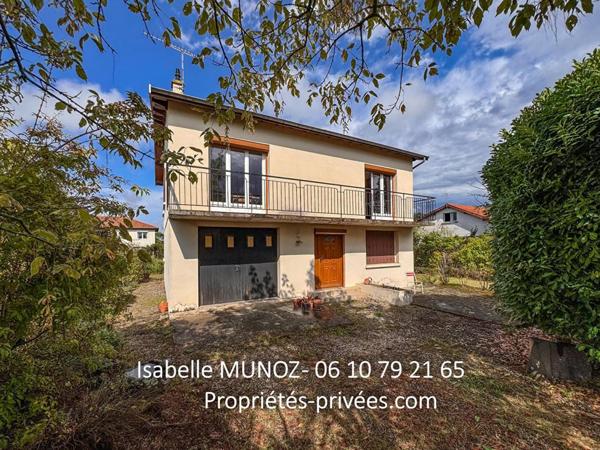 Maison individuelle à Cournon D'Auvergne 5 pièce(s) 80 m2, 70m2 de dépendances sur  jardin