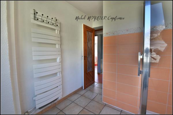 T3 rénové avec balcon, vue dégagée plein sud – L'Argentière-la-Bessée