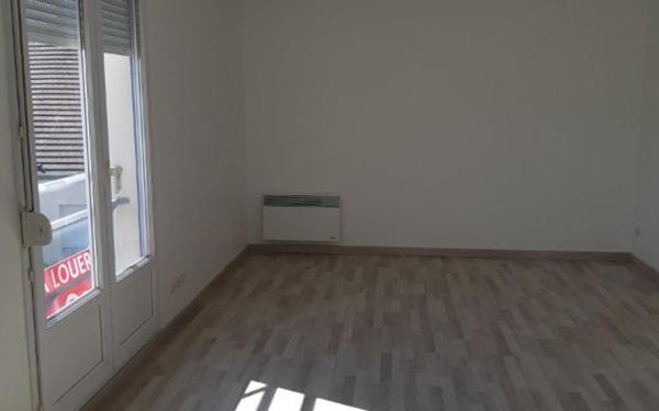 Appartement à louer    2 pièces •  Longperrier