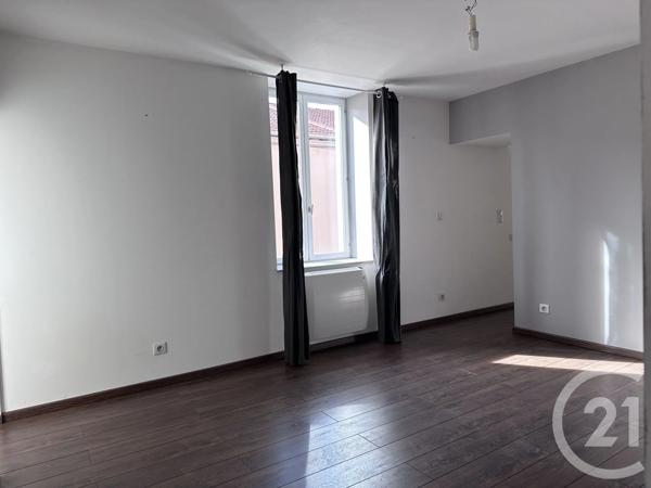 Appartement F3 à vendre  3 pièces - 65,14 m 2   LE COTEAU  - 42