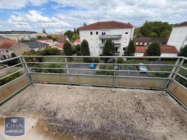 Appartement à louer 2 pièces 54.24m² Vichy (03200)