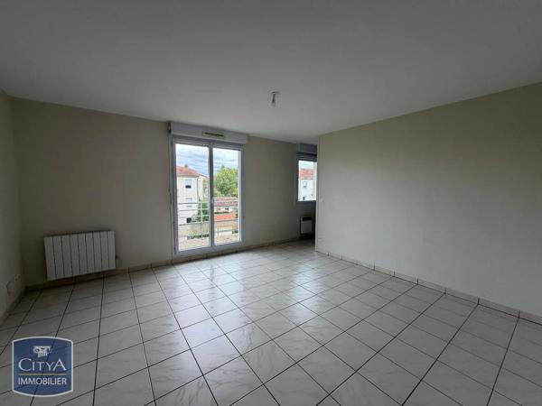 Appartement à louer 2 pièces 54.24m² Vichy (03200)