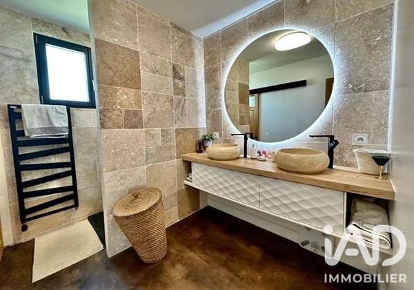 Maison à vendre 8 pièces 190 m² Mûrs-Erigné