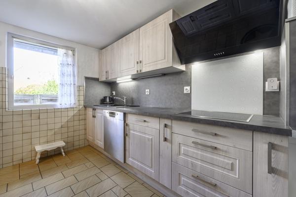 Belle maison de village au calme DPE C, Dépendance, 2 chambres