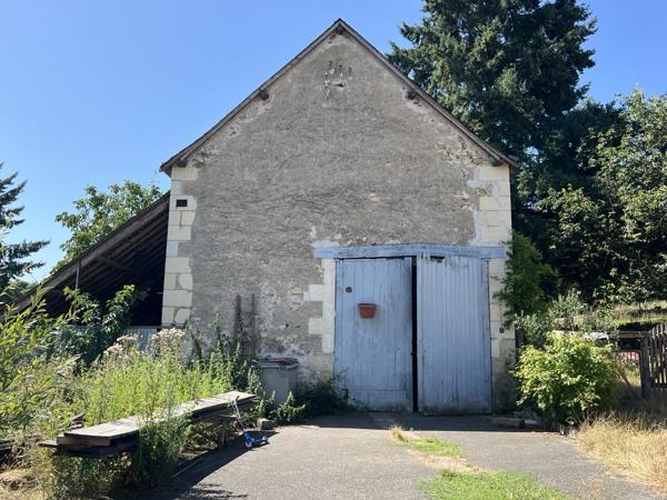 Cheillé (37190) Maison de campagne en pierres
