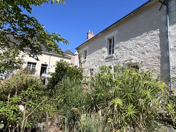 Cheillé (37190) Maison de campagne en pierres